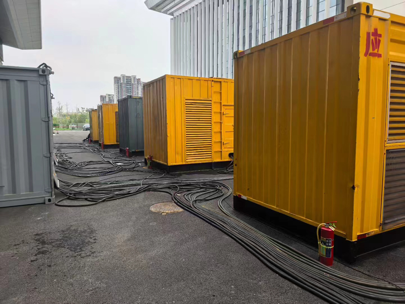 利辛不同季节柴油发电机组保养有哪些注意事项？