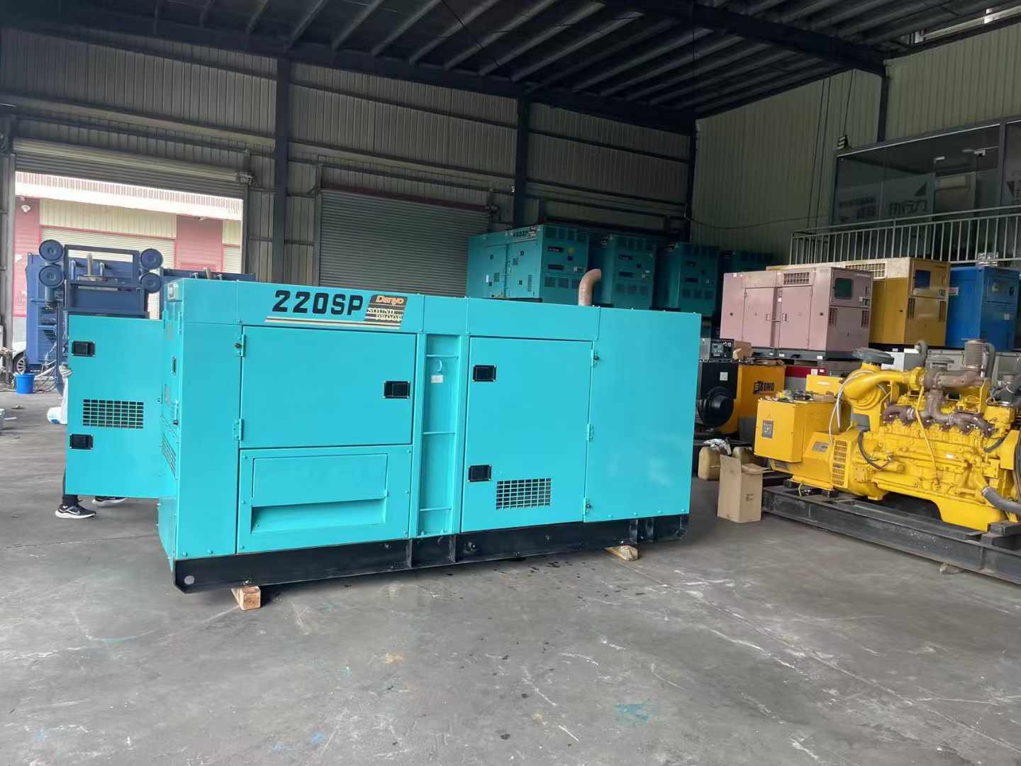 利辛800kW 柴油发电机的输出电流波动范围是多少？