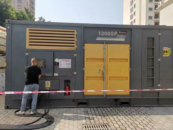 利辛500KW发电机组冬季应该配多大的启动电瓶？