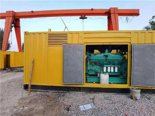 利辛冬季低温环境下，500KW发电机组应该选择什么类型的启动电瓶？
